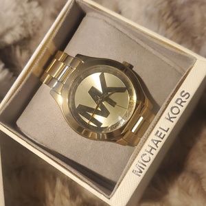 ❤️SOLD ❤️-Michael Kors Slim Runway Gold Watch